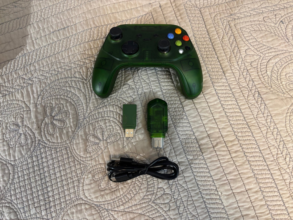 8TB Cerbios Modded Xbox Console Bundle - All US Xbox Titles + 80,000 Retro Titles - Retro Fighters Controller HDMI AC - Retro Modd