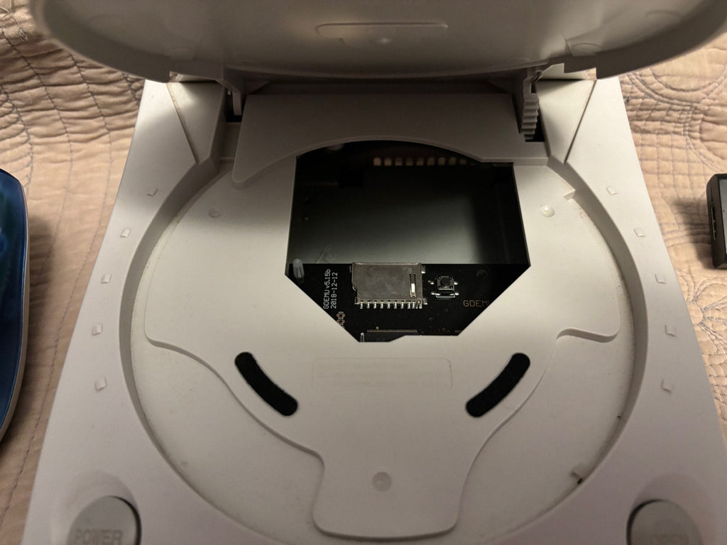 Modded Dreamcast Console - 1 Pad VMU HDMI Power GDEMU 256GB SD Card - 5000+ Retro Games - RETRO MODD