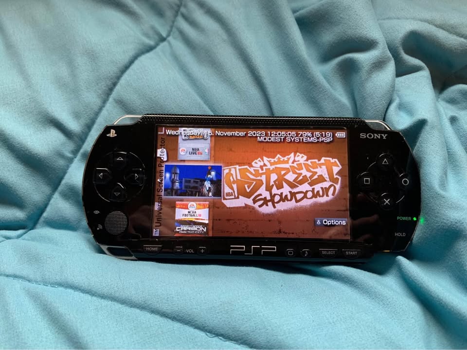 Modded PSP 128GB 100+ PSP Games - RETRO MODD