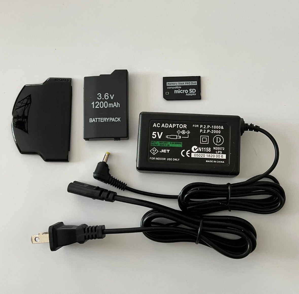 Sony PSP Kit 1000 1001 - Battery, Charger, Cover, 32gb Memory Card - Retro Modd